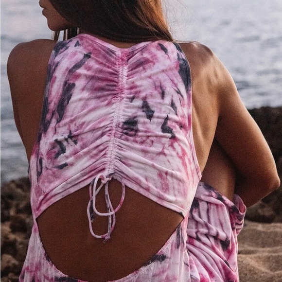 NEW VOLCOM 2 in 1 Dress - Reversible Midi Dress in Pink Tie Dye - Picture 3 of 9